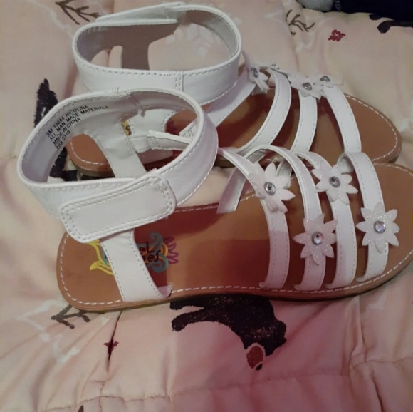 Rachel Shoes - Picture 2 of 3